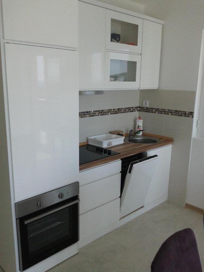 Apartments Odiva Luštica Exterior foto